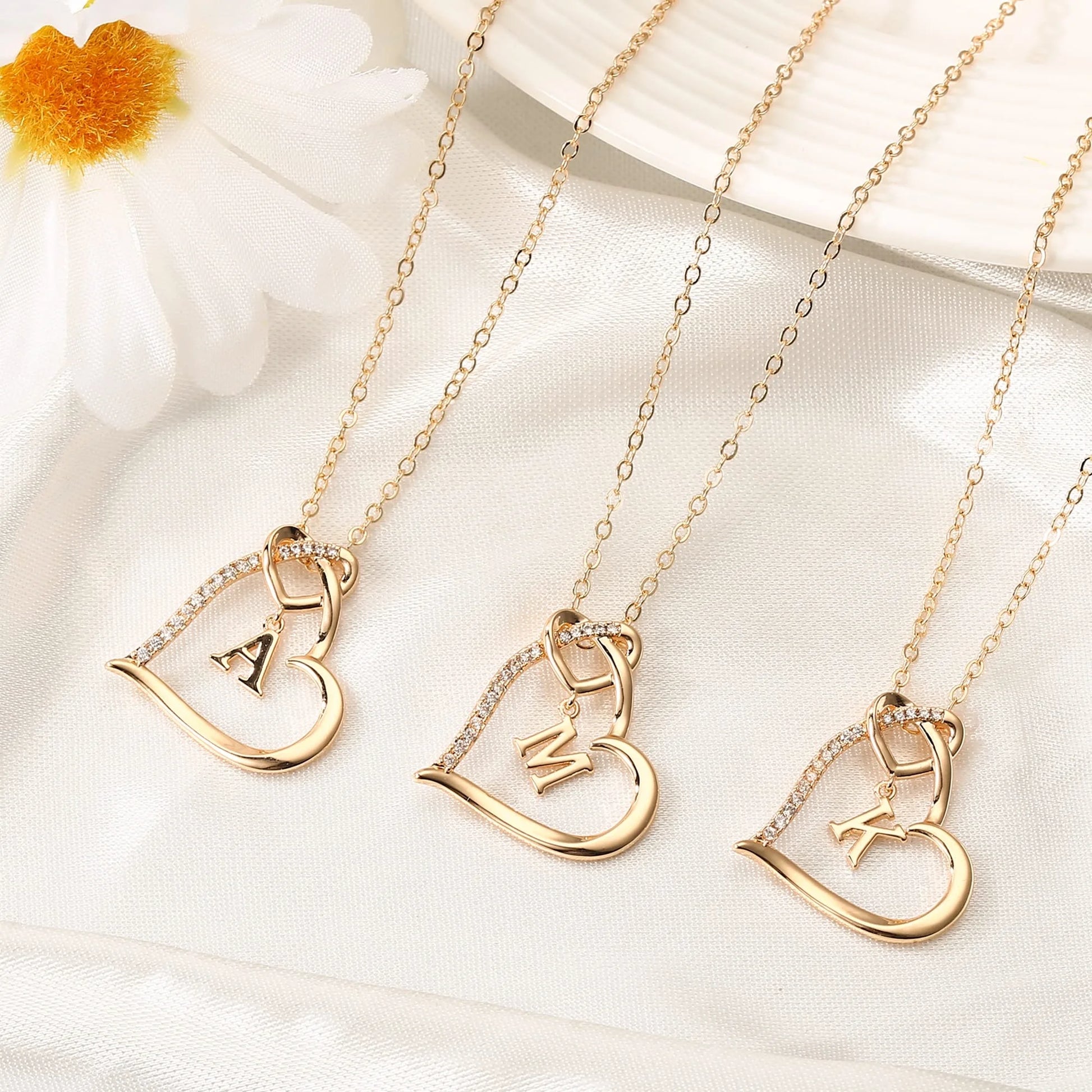 Heart Initial Necklaces for Women 14K Gold Plated Heart Initial Necklaces Dainty Letter Initial Pendant Necklace for Women